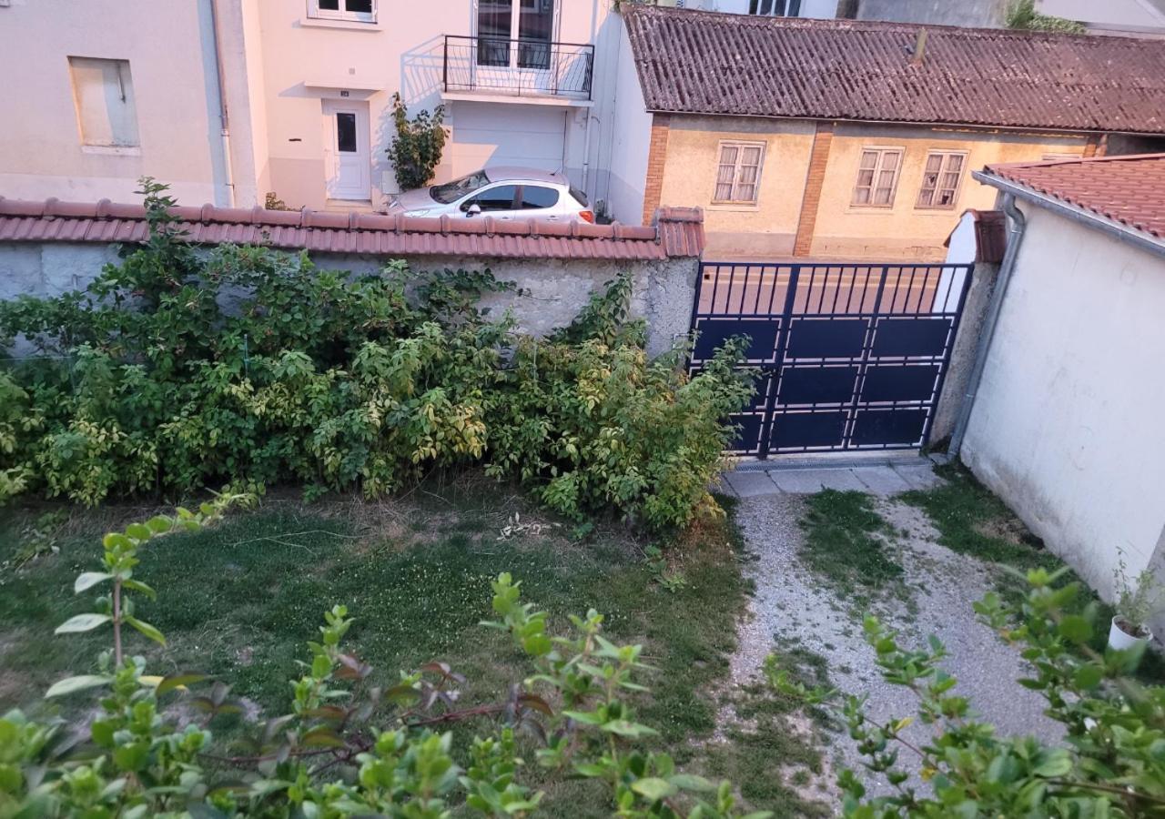 Les 3 Bulles Apartment Gueux Ngoại thất bức ảnh